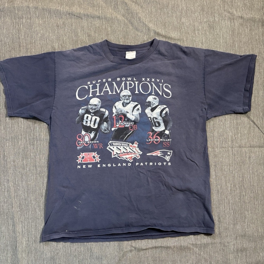 Vintage 2002 New England Patriots Super Bowl XXXVI Champions T-Shirt